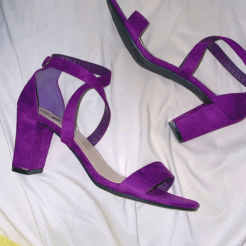 PURPLE SUEDE STRAPPED SANDAL HEELS